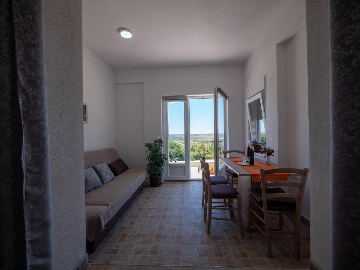 Apartments Tri Mora Ražanac 외부 사진