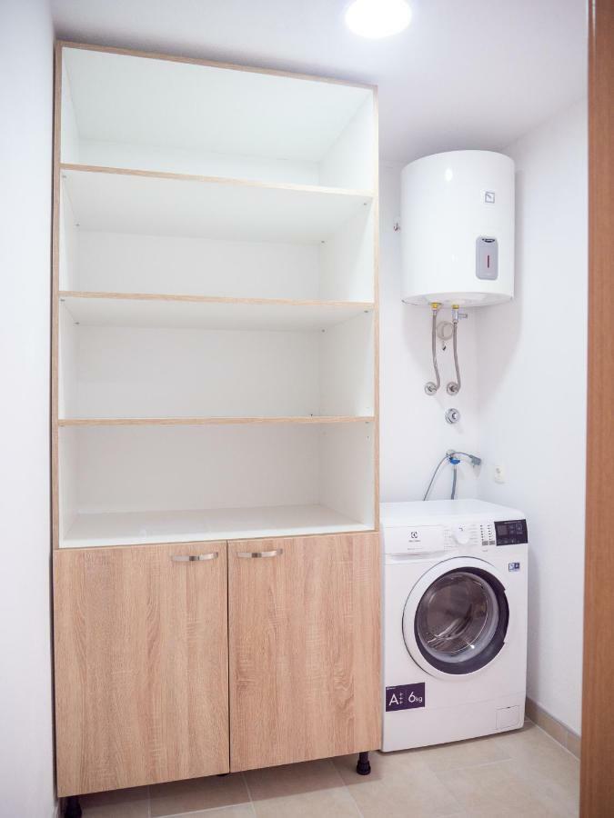 Apartments Tri Mora Ražanac 외부 사진